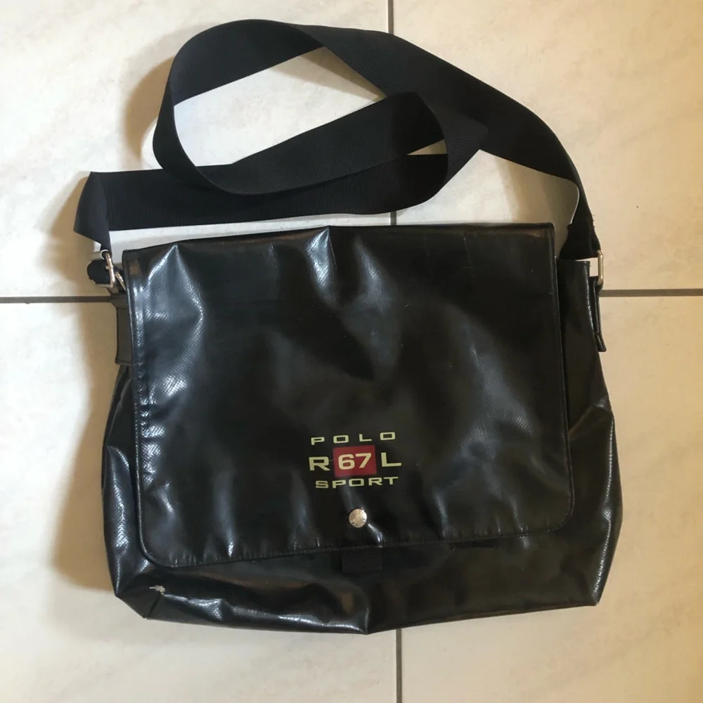 Polo Ralph Lauren vintage messenger bag. Crossbody bag.